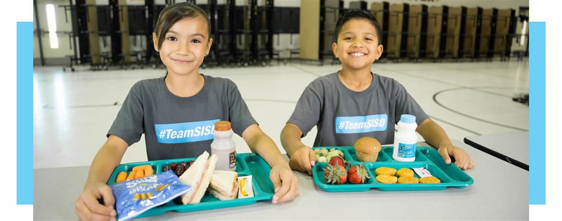 SISD students with meals